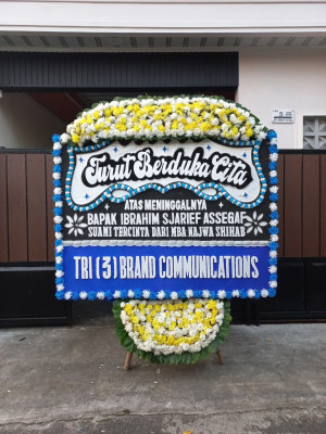 Papan Bunga Duka di Simapang Tetap Darul Ichsan